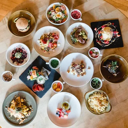 Hirschen 3* 오베르볼파크