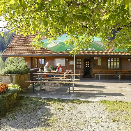 Hirschen 3* 오베르볼파크